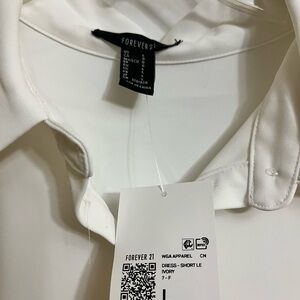 Forever 21 Ivory Short Sleeve Dress